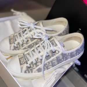 Women Dior Sneaker Walk'n'Dior Shoes